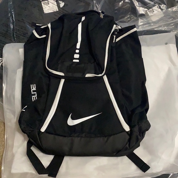 Nike Hoops Elite Max Air Quadzip Backpack - Picture 2 of 2